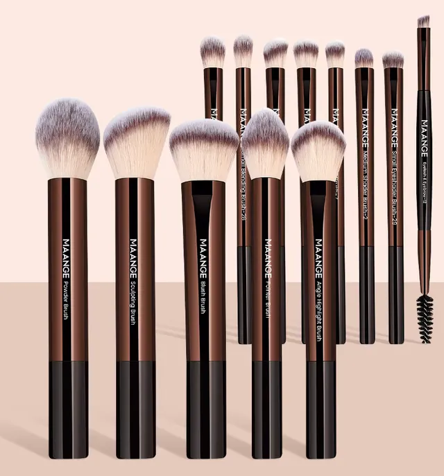 make up brush